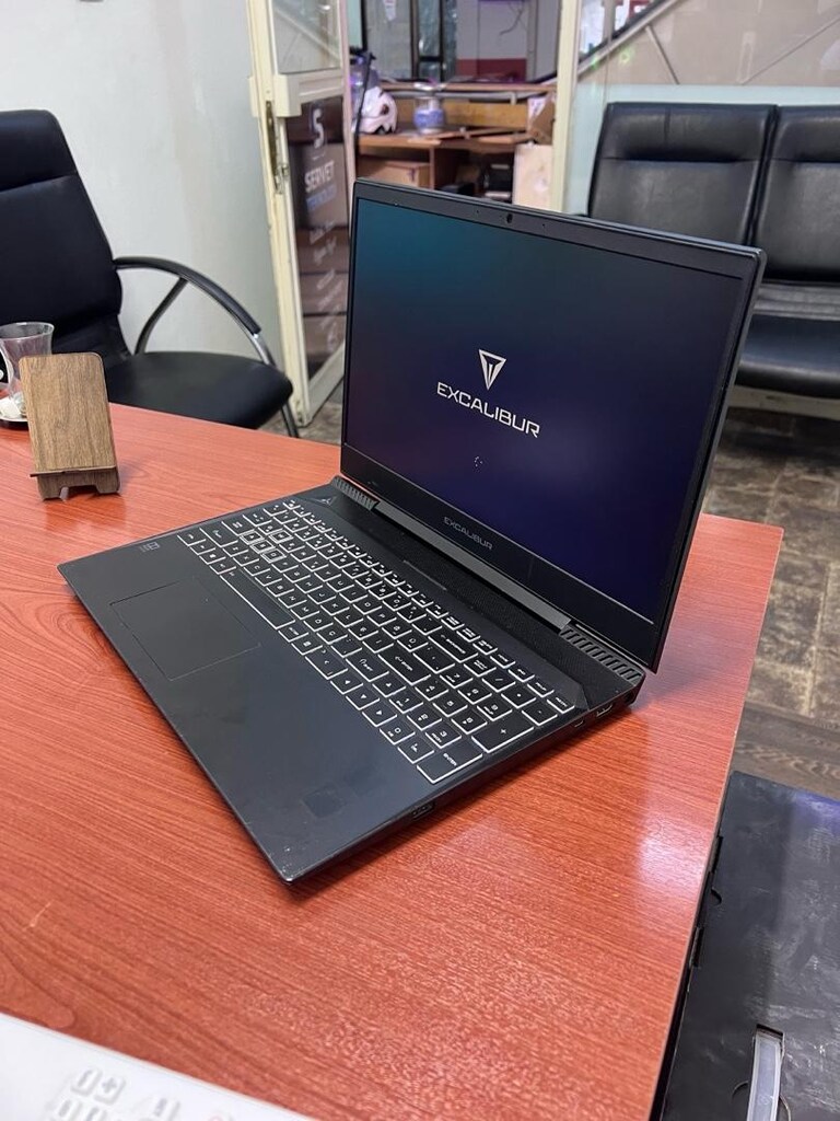 EXCALIBUR GAMİNG LAPTOP - 4