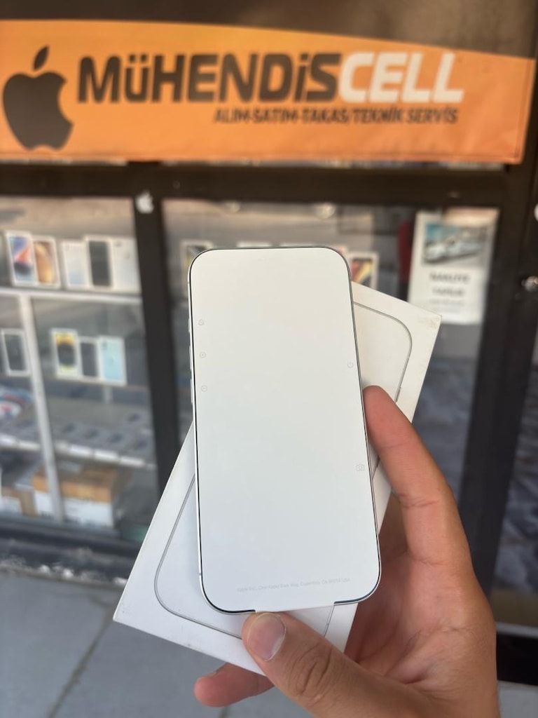 MÜHENDİSCELL’DEN YURTİÇİ İPHONE 17 256 GB SIFIR BEYAZ - 2