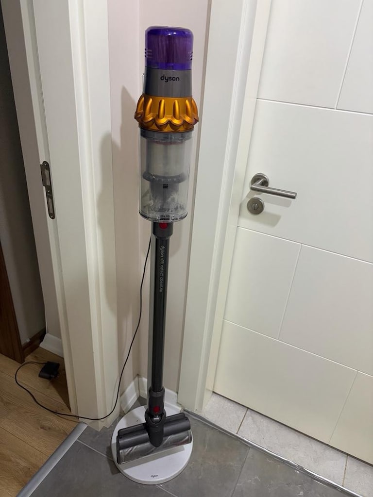 Dyson v15 detect absolute, mükemmel pil durumu - 2