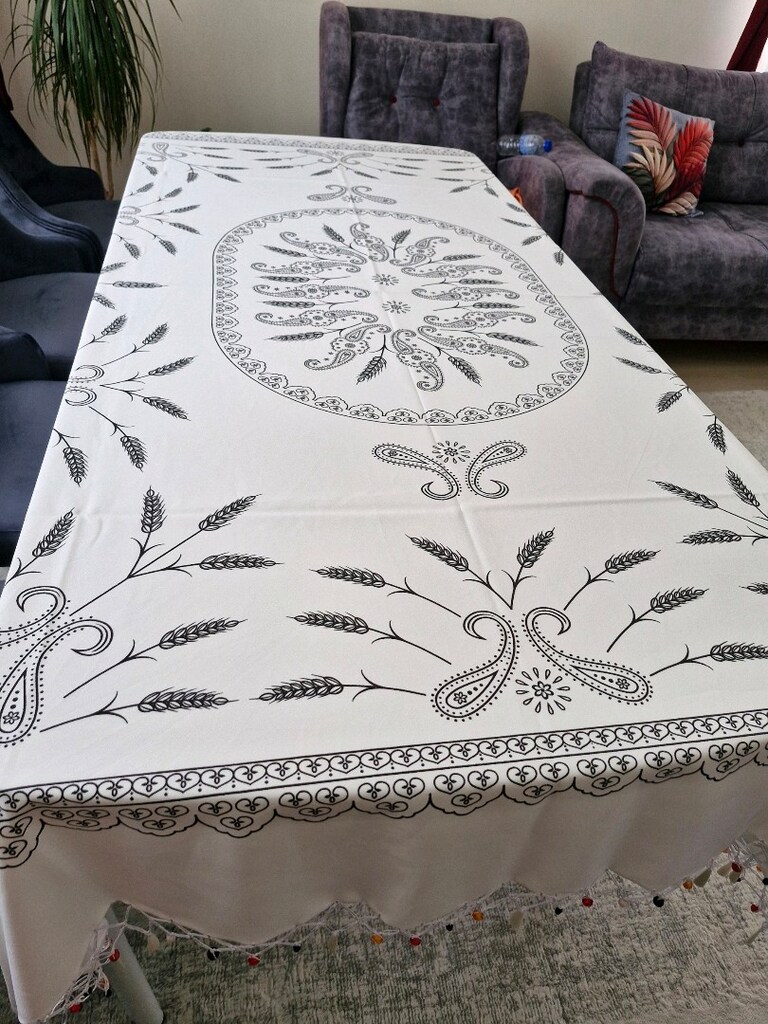 dertsiz 12 kişilik beyaz desenli masa örtüsü - 3