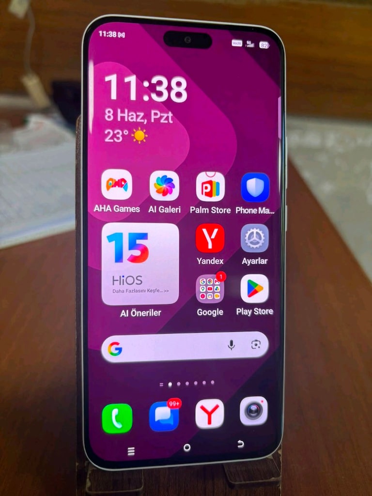 Çok acil satılık bayan cep telefonu tecno