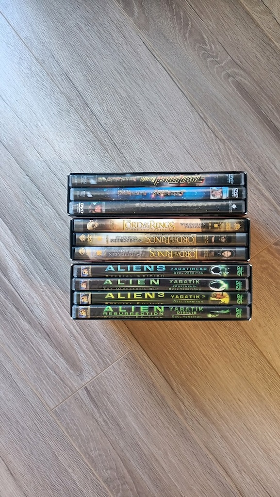 Lord of the Rings, Starship Troopers, Alien Dvd 3 filmin toplam fiyati - 2