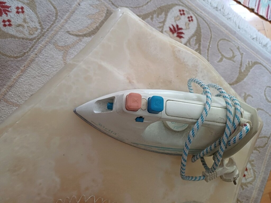 buharlı utu.sorunu uok cok olduğu icin satiyorum - 2