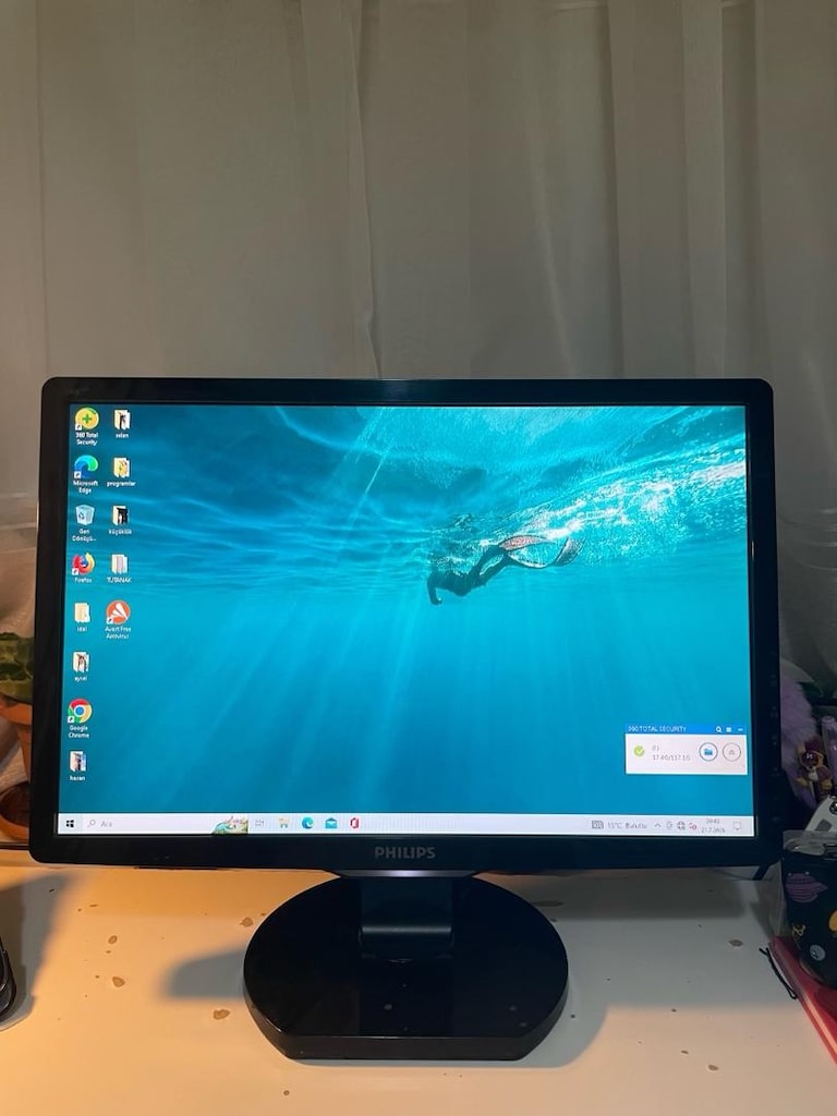 Temiz Philips 190E2 19" Geniş Ekran Monitör (Güvenlik / 2. Ekran İçin - 3