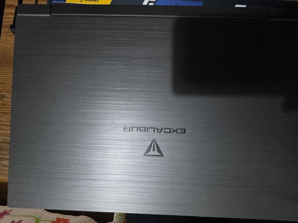 RTX4050'li Excalibur Laptop - 2