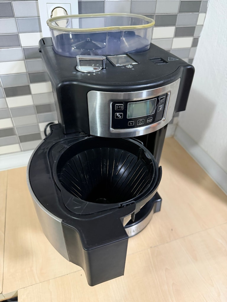 RUSSELL HOBBS KAHVE MAKİNASI - 9