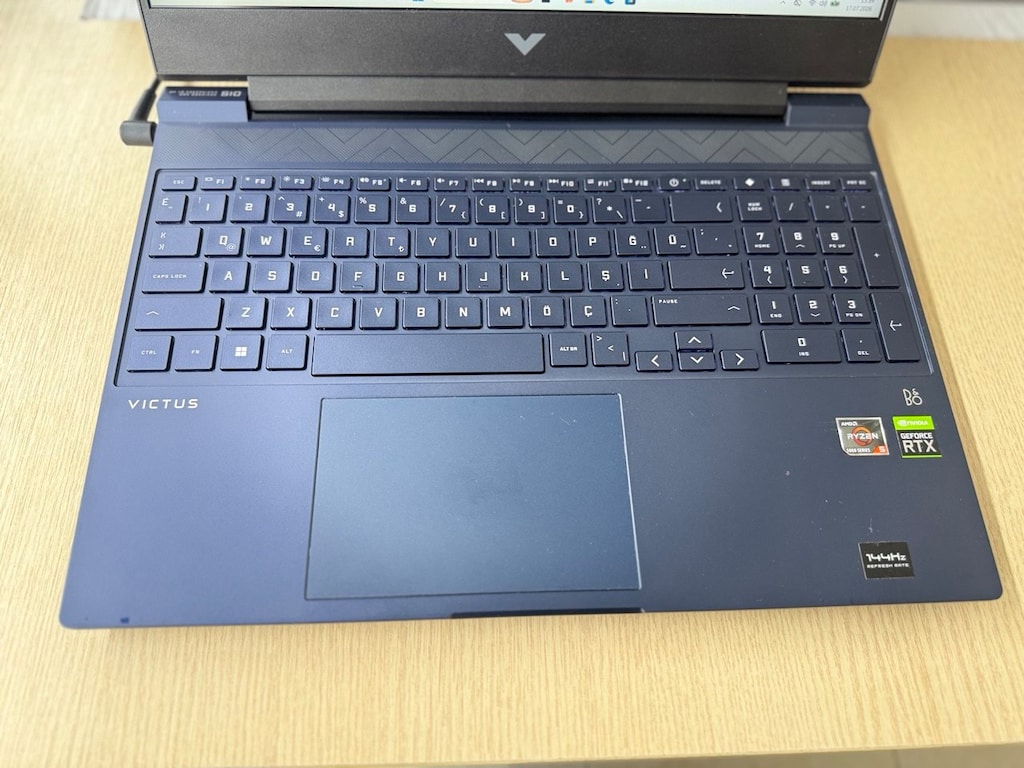 HP VİCTUS RYZEN 5 5600H İŞLEMCİ| RTX3050 4GB E.K.| 8GB RAM | 512GB SSD - 2
