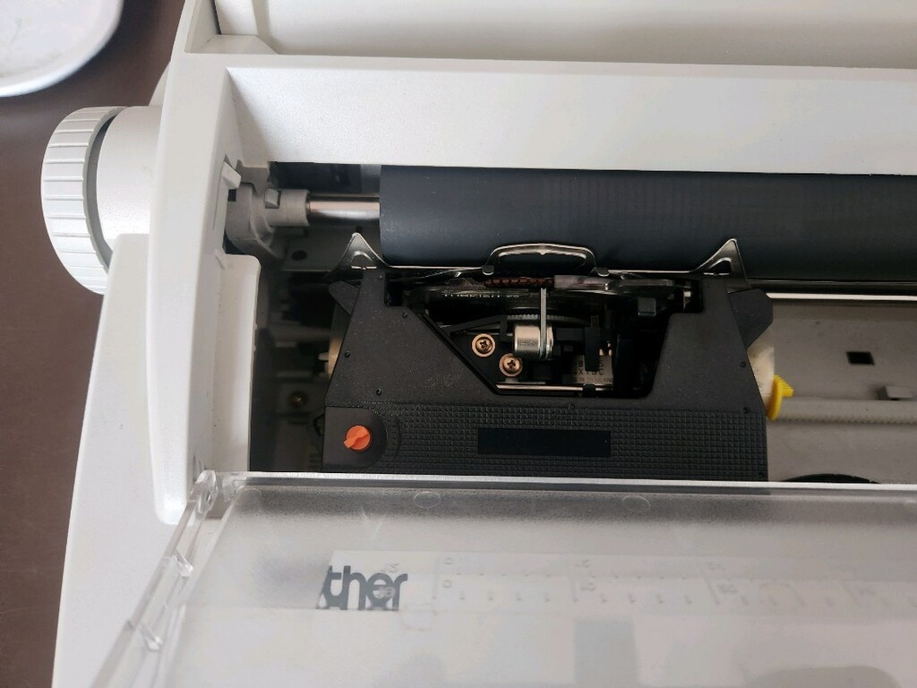 brother ax 310 elektrikli daktilo - 4