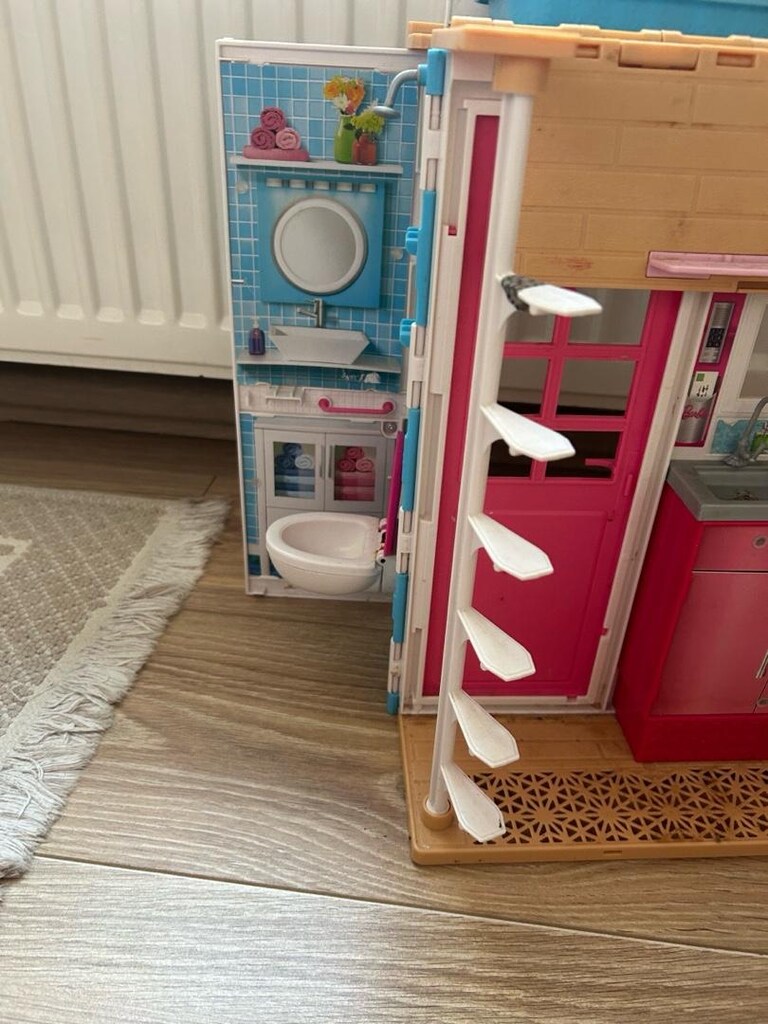 Barbie evi - 2
