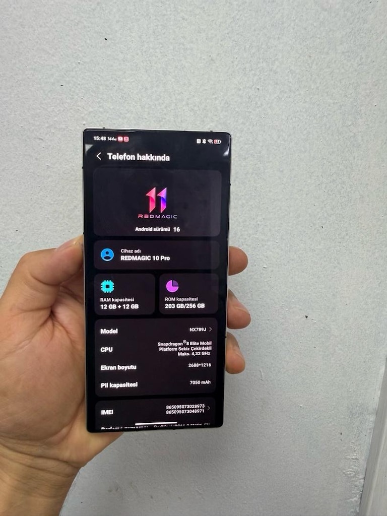 REDMAGİÇ 10 PRO 256 GB HAFIZA 12+12 GB RAM PİL SAĞLIĞI 93 KUTULU JARZL - 12