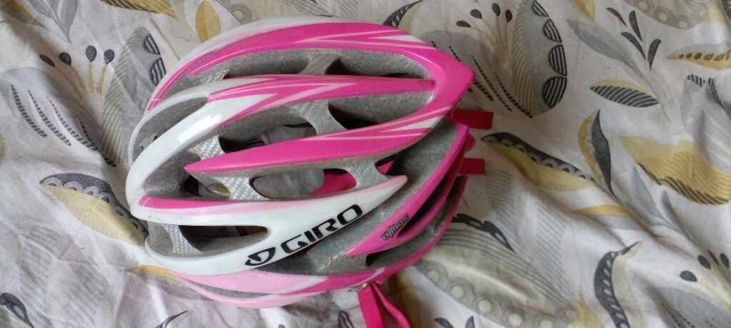 Giro marka Pembe Kız çocuğu kaskı - 5