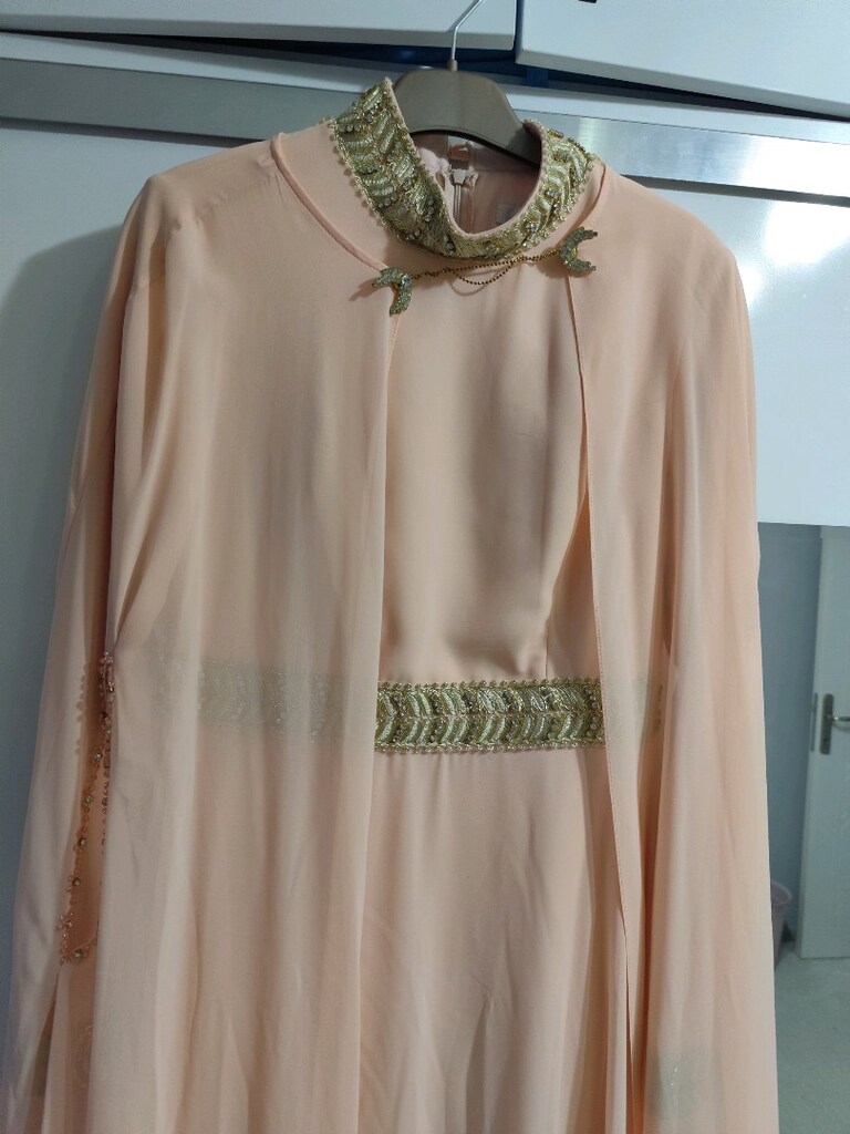 2 abiye elbise 1 adet kaşe kaban kaliteli - 5