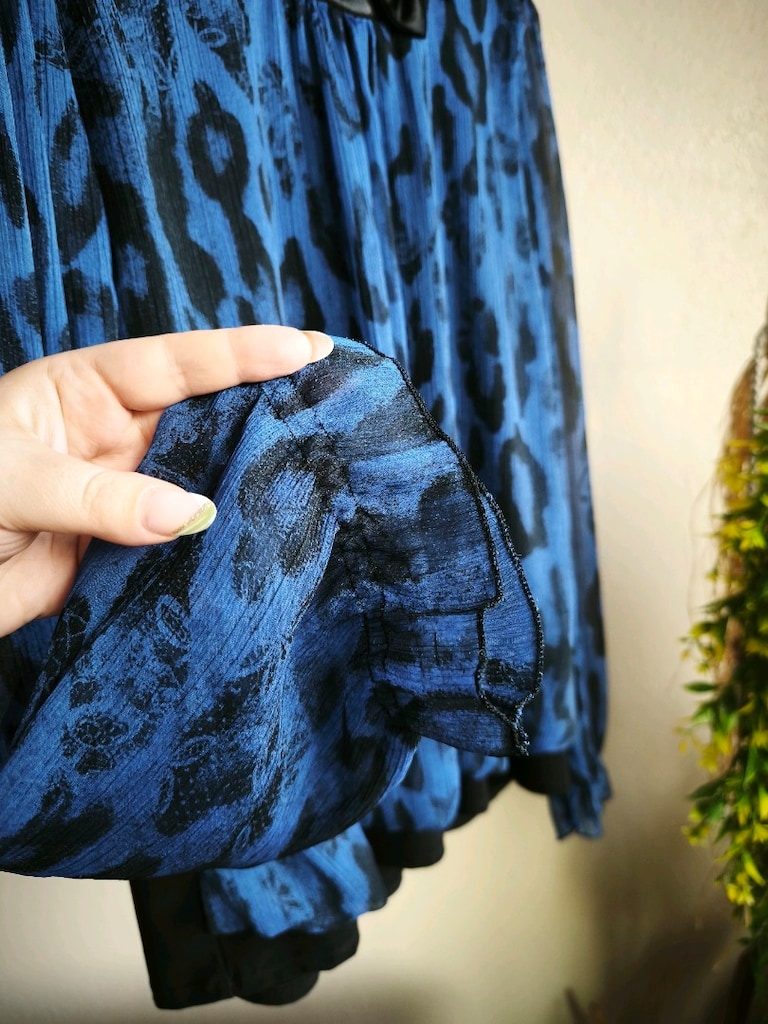 Saks Mavi Leopar Desenli Tül Detaylı Bluz 48 Beden - 5