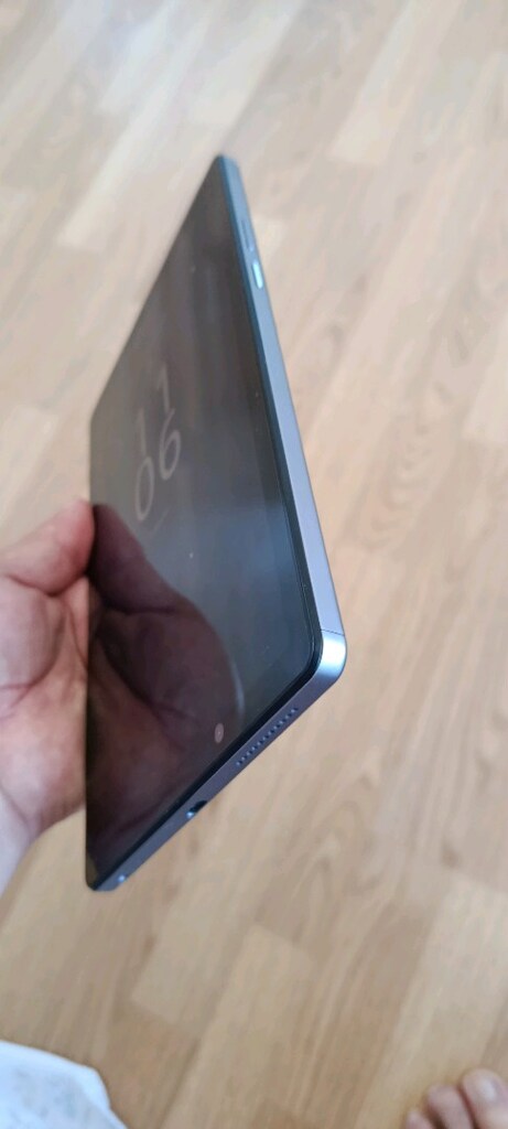 Lenovo tab 9 M9 - 6