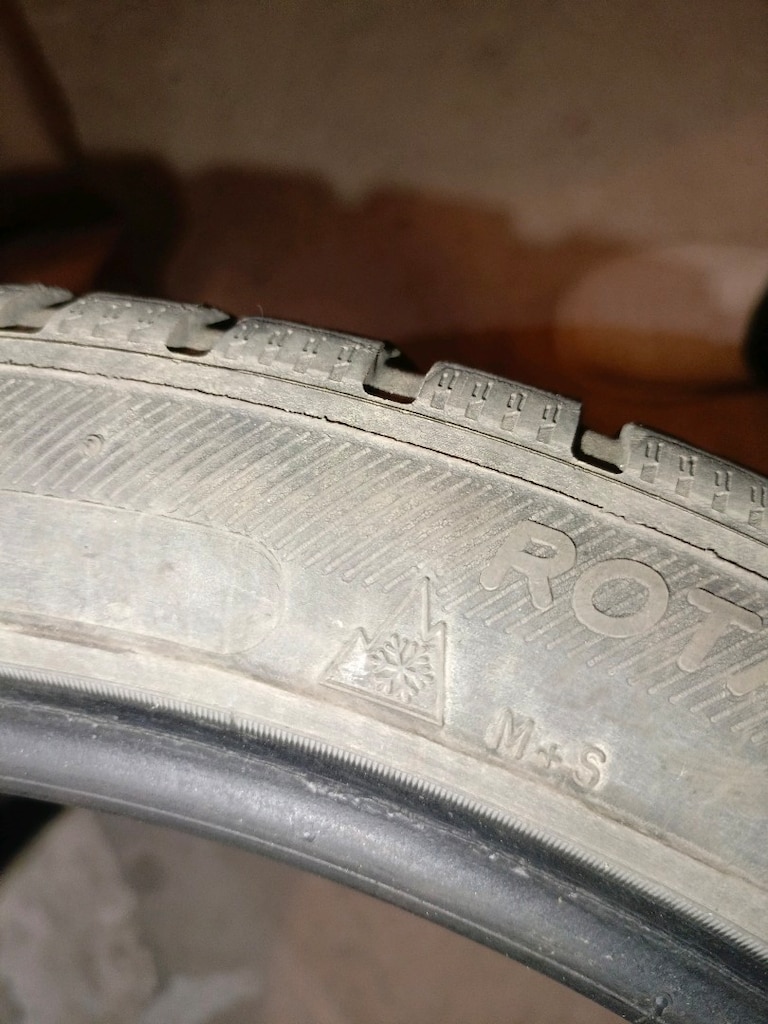 lastik 225/40R18 - 5