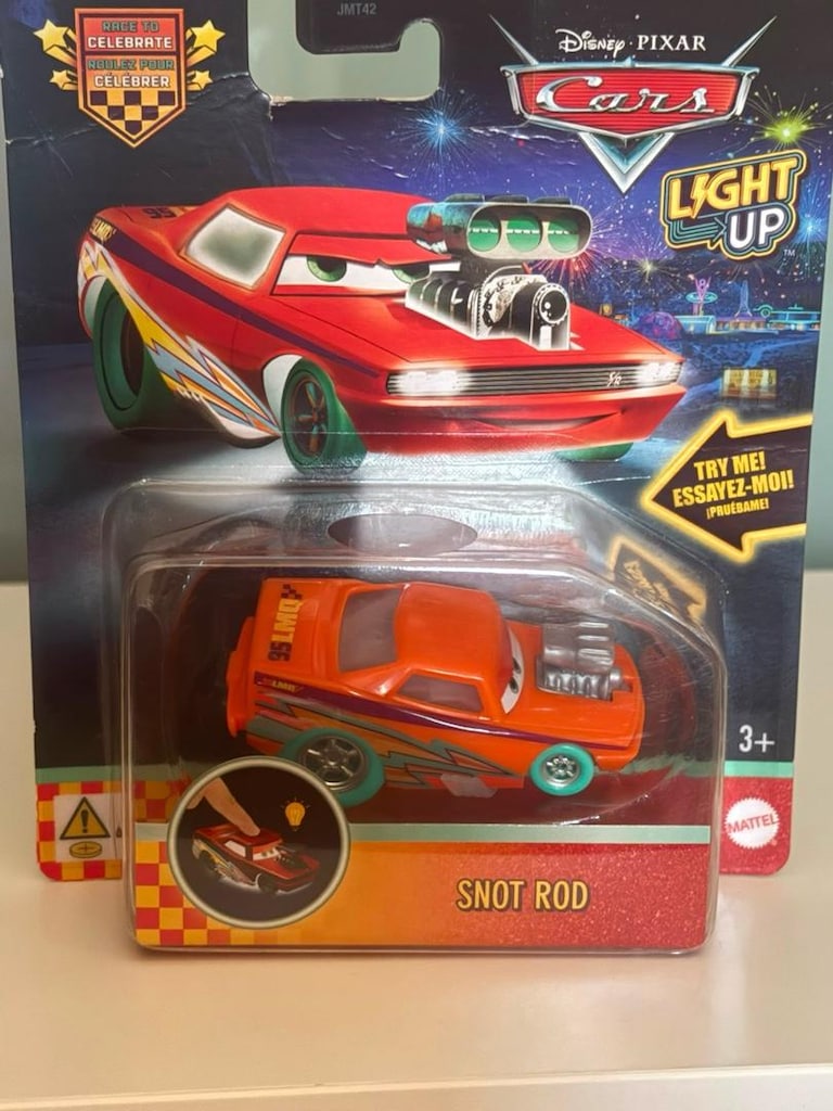Disney Pixar Cars Light Up 20.yıl Özel 6’lı Set - 6