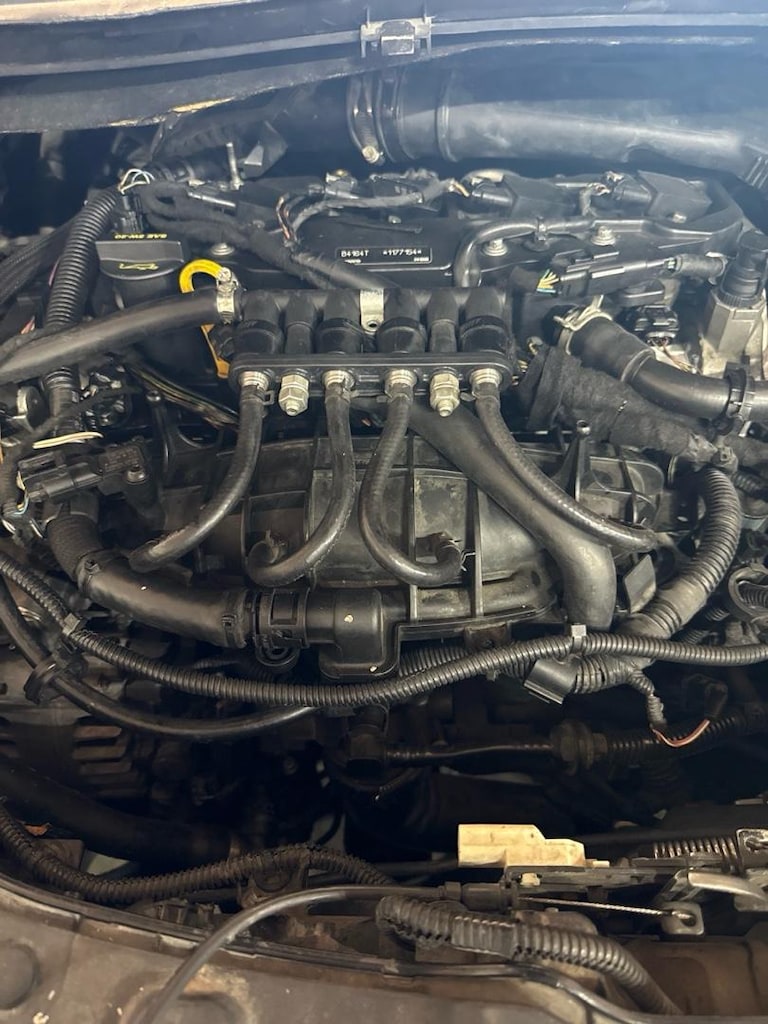 Acil satılık Ford Kuga 2013 - 10