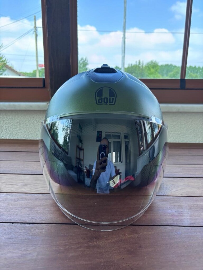 AGV - 2