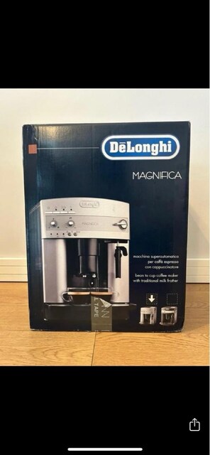 DeLonghi Magnifica 3200S Kahve Makinesi