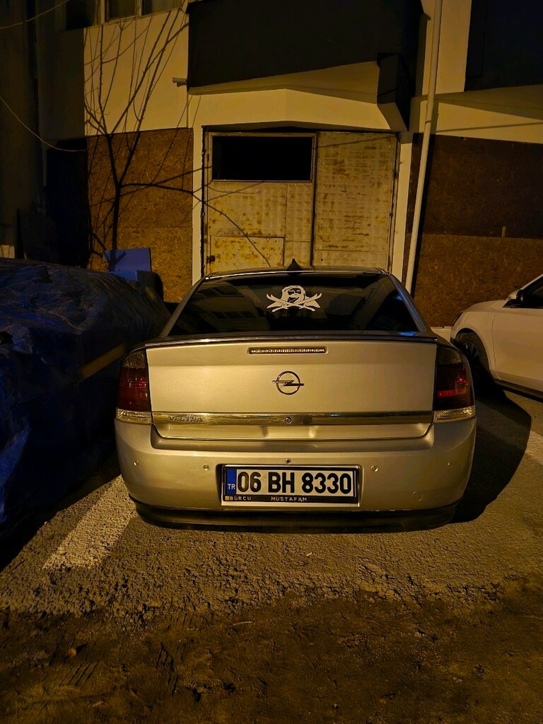 opel vectra c kasa 2004 confort - 2
