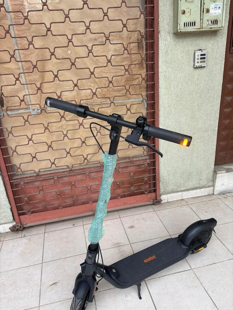 Segway Ninebot KickScooter F2 E - 6