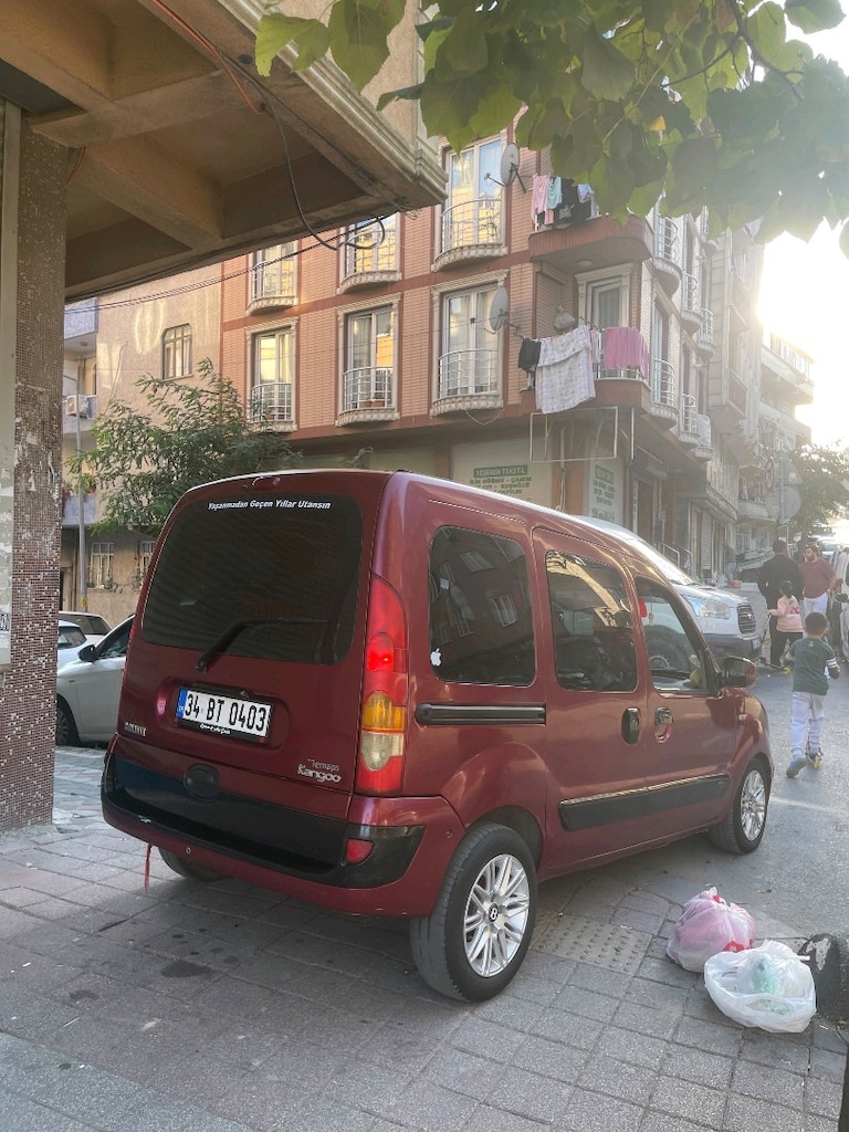 Sahibinden Satılık Bordo Kangoo - 5