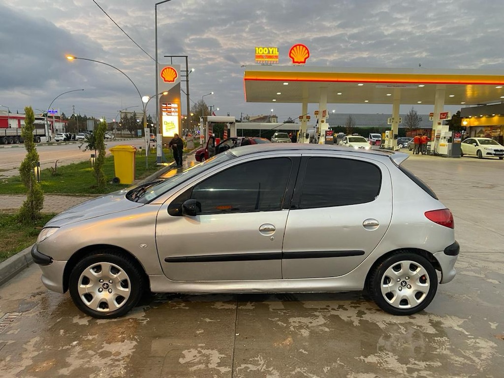 Peugeot 206 - 7