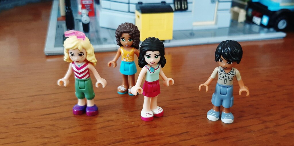 Lego Friends 4 adet figür