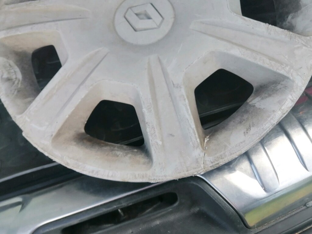Renault jant kapağı tek adet iş görür kaybolanın yerine tak kullan - 2