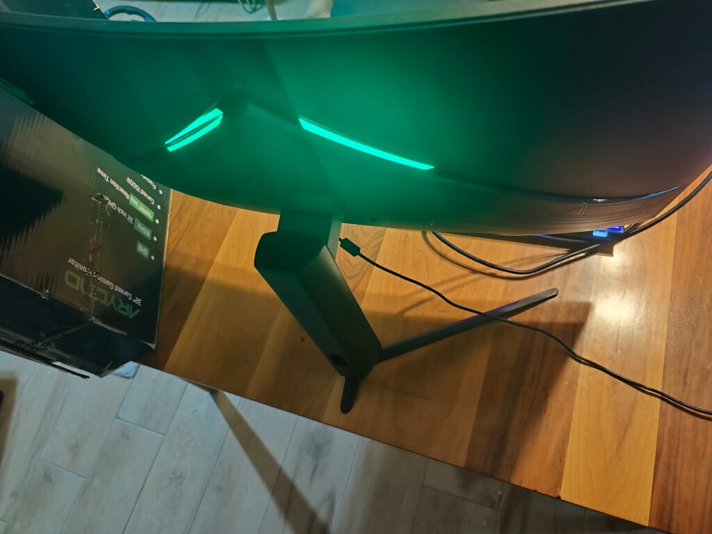 Monster Aryond A32 V1.3 32" 1 ms 2K Curved 165 Hz Oyuncu Monitör - 6