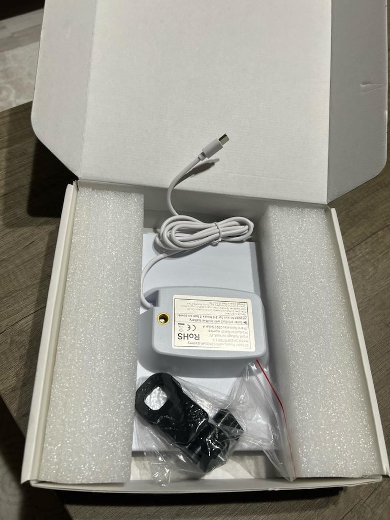 Güneş Paneli ile Donatılmış 5200 mah Powerbank - 2