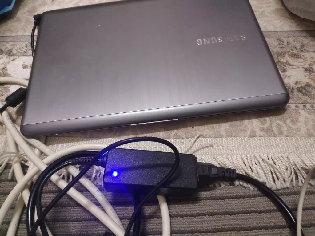 Samsung dokunmatik ekranlı i5 - 8
