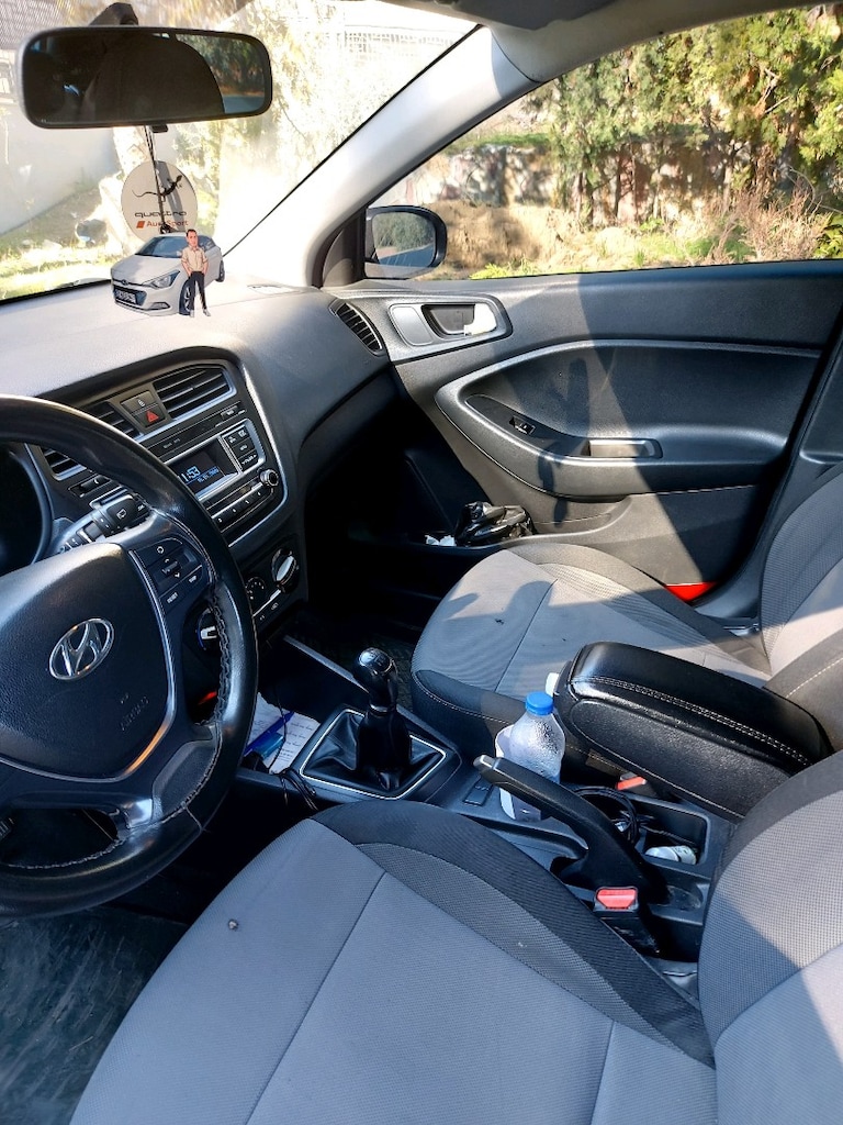 sahibinden temiz hyundai i20 1.2 benzin 2016 - 8