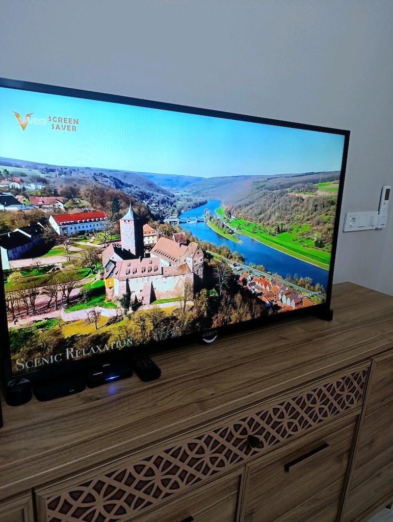 43 inç 109 Ekran Woon marka Televizyon ve Next Android Tv Box - 3