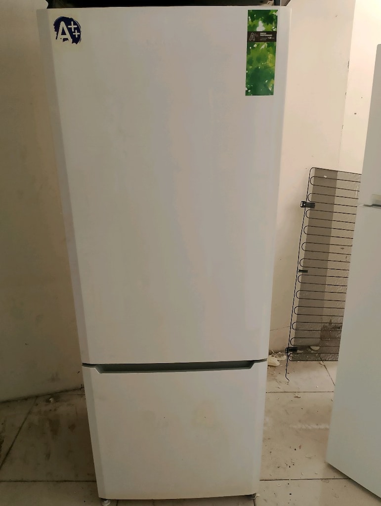 Arçelik nofros buzdolabı yer bahçelievler sorunsuz çalışır durumda - 3