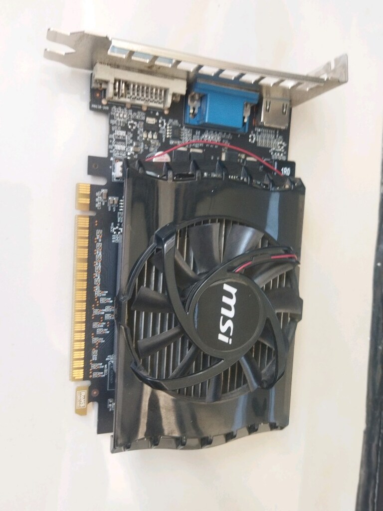 DDR3,4GB EKRAN KARTI,8GB RAM İ5,3 NESİL, İŞLEMCİ1 TB HARTDİKS SORUNSUZ - 8