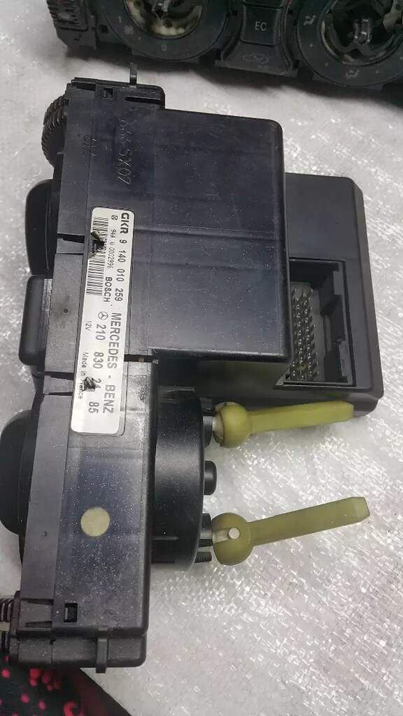 MERCEDES W208 CLK W210 KALORİFER KONTROL PANELİ - 4