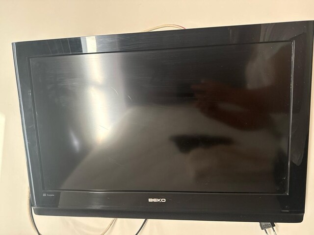 Beko LCD Televizyon – Temiz ve Çalışır Durumda