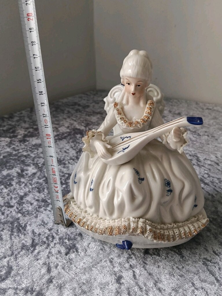 Vintage porselen biblo müzikli dönen - 4