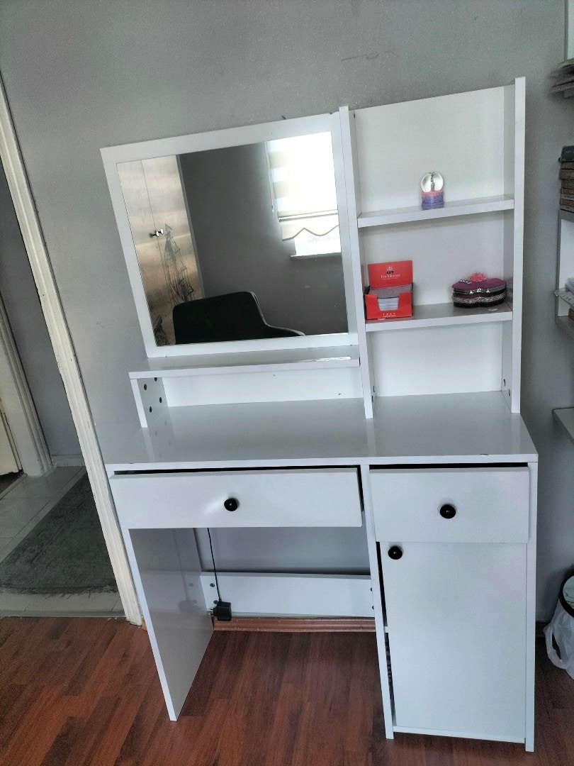 sıfır makyaj masası çalışma masası olarak da kullanılabilir - 4