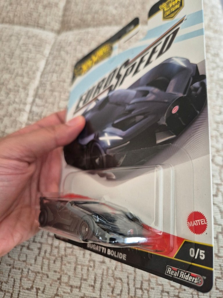 Hot Wheels Chase Ferrari 499p ve Bugatti Bolide fiyatlar açıklamada - 11