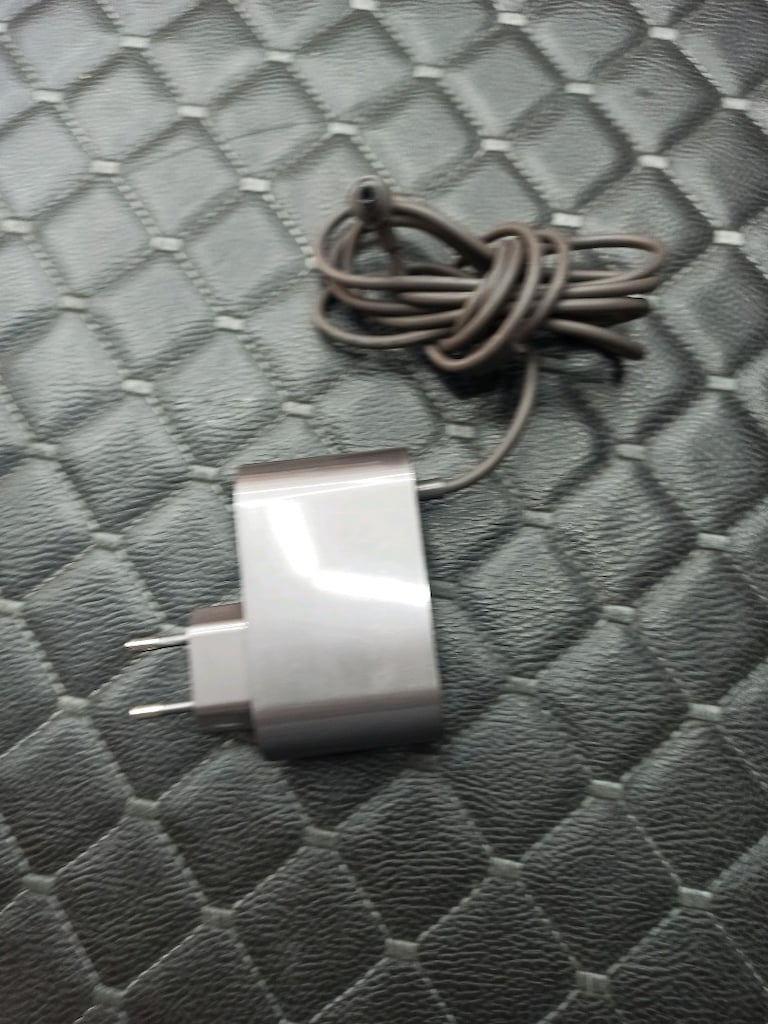 Dyson Şarj aleti - 3