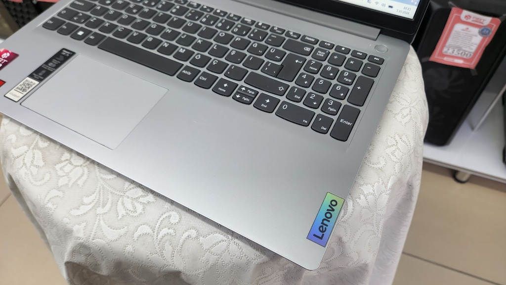 ABT BİLİŞİM – Lenovo IdeaPad 1Ryzen 5 5500U 8 GB 512 GB M.2 15.6" - 4