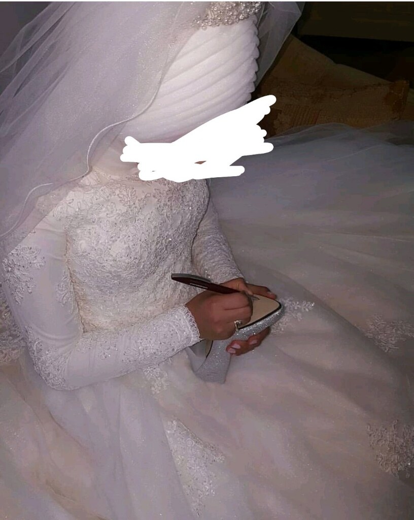 Dantel işlemeli gelinlik - 4