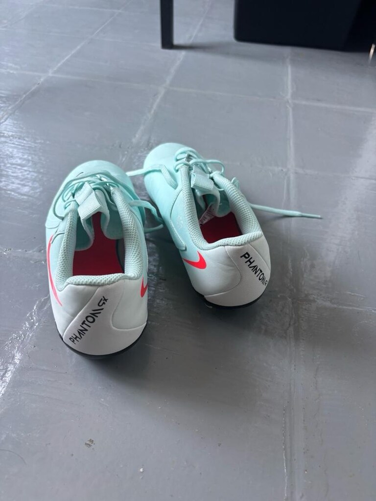 Nike çocuk krampon - 2