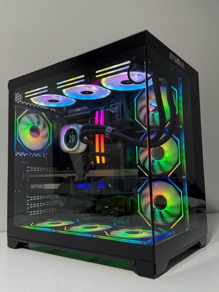 K.K / 9800X3D / RTX 5080 / X870 / 32 GB 6000 / Toplama Pc - 3