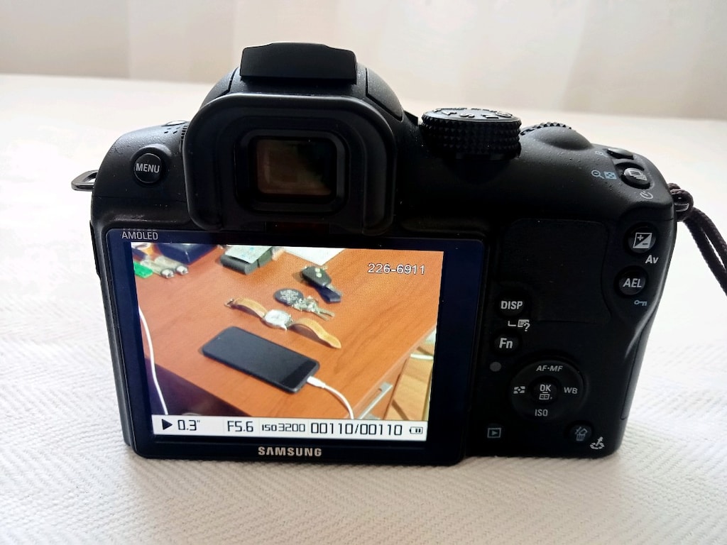 Samsung NX11 Aynasız Fotoğraf Makinesi - 7