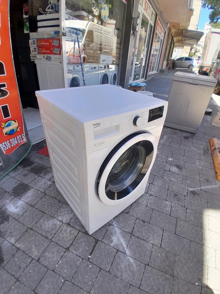 Temiz sağlam çalışır durumda beko marka 9 kiloluk çamaşır makinesi - 4