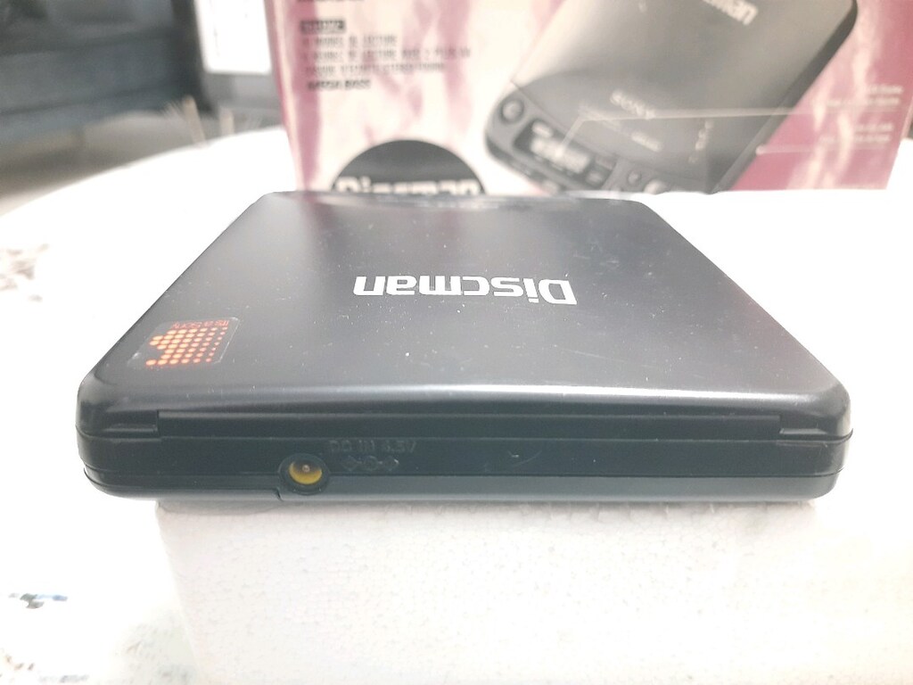 Sony Discman D-121 JAPAN - 6