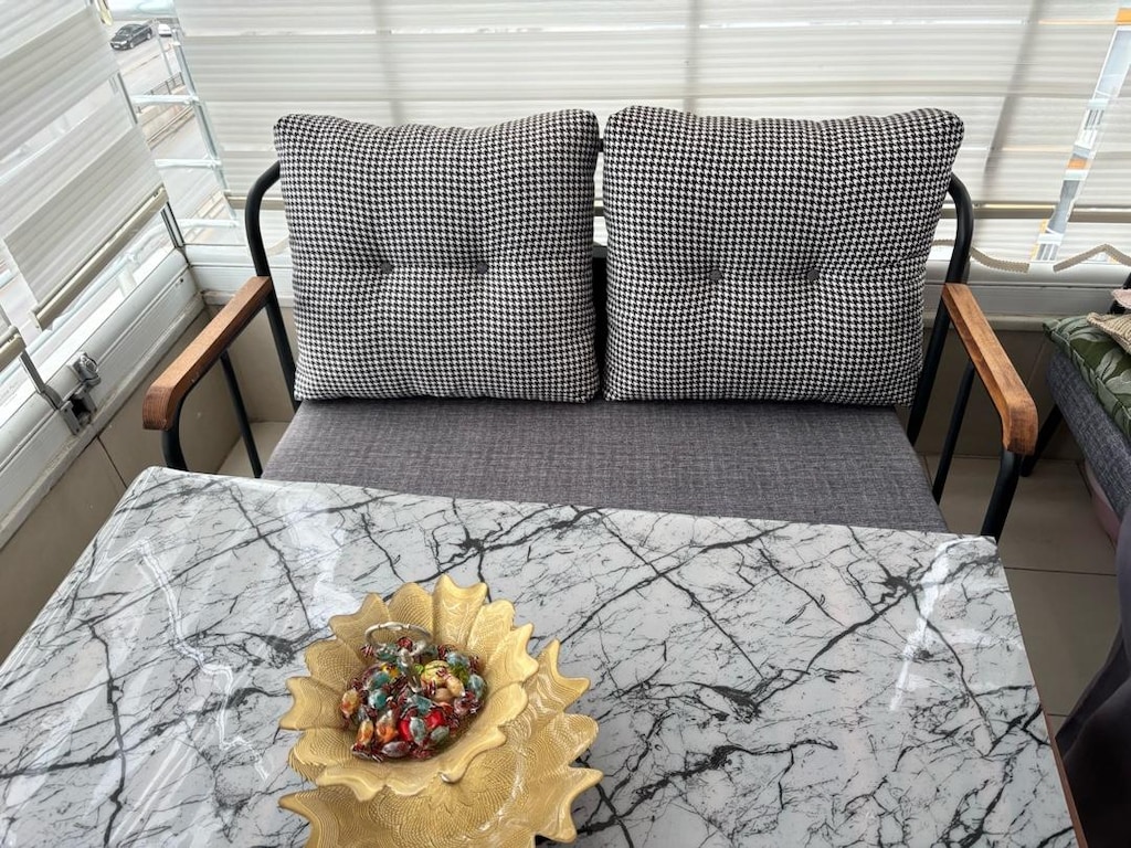 6 KİŞİLİK MASA SANDALYE Kafe tipi - 2